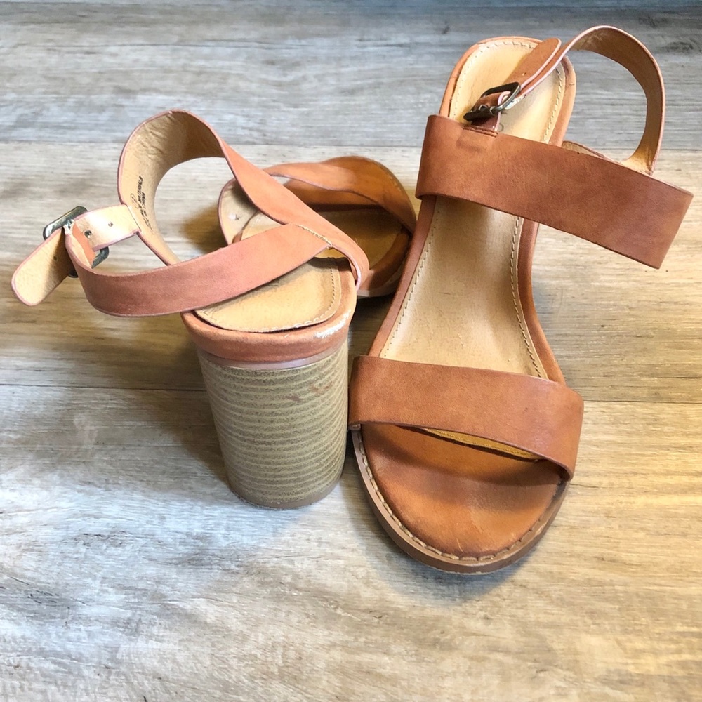 2 FOR $20 Cognac Block Heel Sandal 7.5